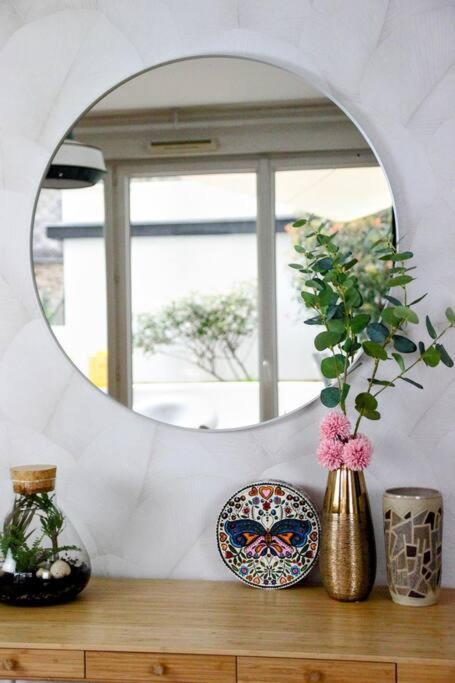 Le Rosa Bonheur Apartment Nantes Bagian luar foto