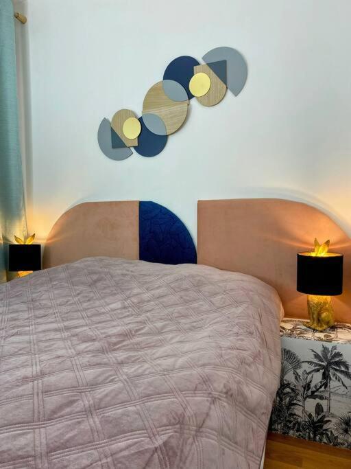 Le Rosa Bonheur Apartment Nantes Bagian luar foto